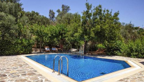 Romantic Holiday Home in Drosia - Foto 2