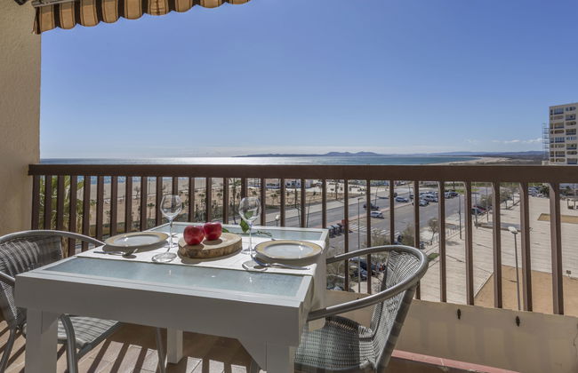 1 bedroom Apartment in Castelló d'Empúries with garden and terrace - Photo 15