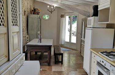 Dans hameau avec piscine privée - Foto 5