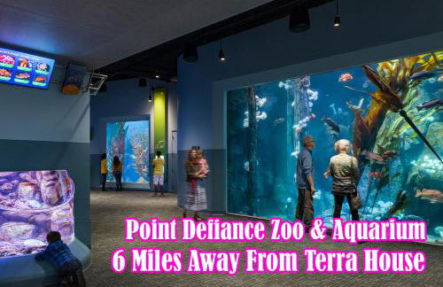 Terra House Tacoma - EV Power Station, Crib, Stroller, High Chair - Foto 41