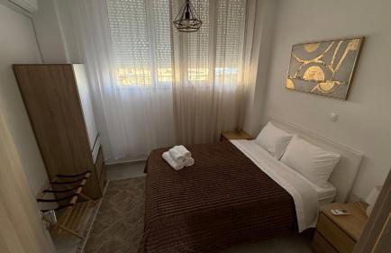 Το ΦΑΡΑΓΓΙ Του ΠΑΡΝΑΣΣΟΥ - Foto 8