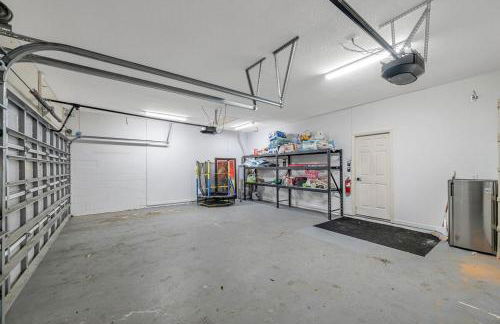 Large 5 bd home close to Beaches - Photo 19