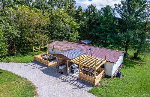 Take 5 Retreat with Hot Tub Relax, Rest, Refresh! - Foto 30