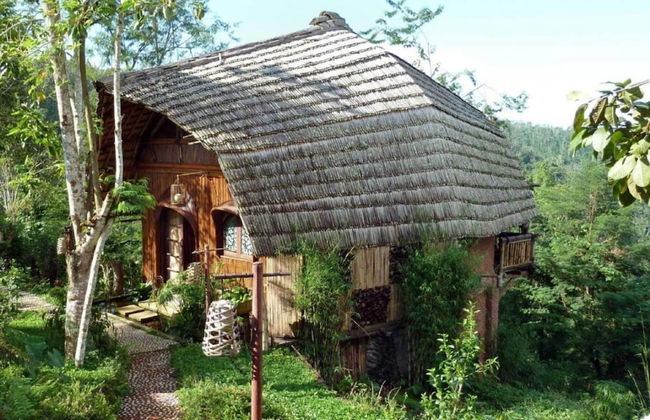 Horison Lucky Garden Villa Petang Bali - Photo 7