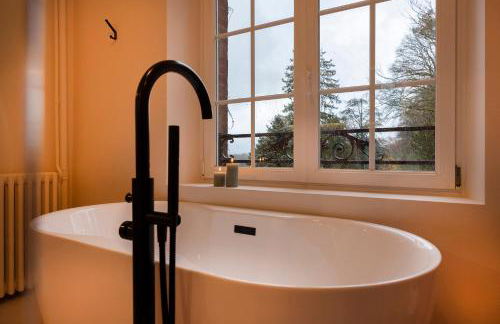 Private Oasis: Luxe 20-guest Estate, Jacuzzi, 8 Ha - Foto 15