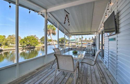 Boat Dock and Porch Riverfront Retreat in Homosassa - Photo 13