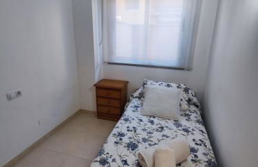 Apartamento con vistas al mar y parking - Foto 6