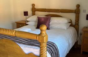 White House Farm Cottages - Photo 33