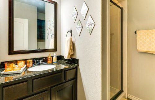 Spacious and Family-Friendly! TAMU Townhome with Yard - Foto 22