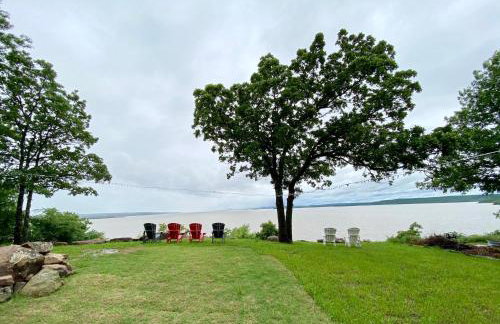 Blufftop Cabin Retreat Hot Tub and Fall Views! - Foto 40