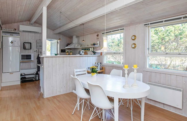 Bright Coastal Retreat in Vorupor-by Traum - Foto 14