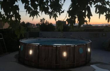 Casa Enric , con zona infantil, piscina y parking privado - Foto 9