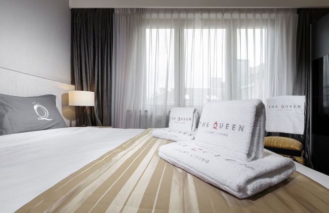 The Queen Luxury Apartments - Villa Carlotta - Photo 30