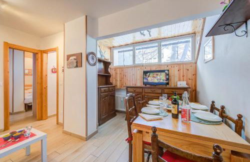 La Tana Dell'Ermellino 3 Ski In Ski Out - Happy Rentals - Photo 3