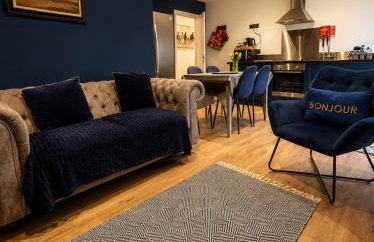 The Coach House & The Stables Yorkshire Peak District With and without hot tub options - Photo 4