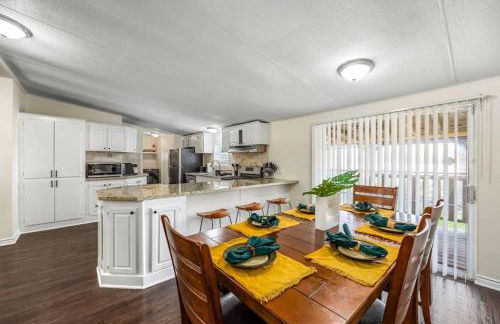 Accessible 3BR Home Sleeps 12, Pet-Friendly, Near Lake Conroe - Foto 24