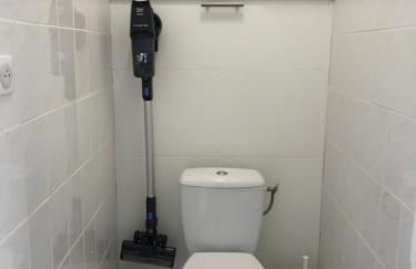 Studio 35m2 à 3 km de la gare d Angoulême avec draps et linge de maison fournis - Foto 12