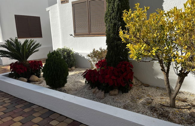 2 Room, Sleeps 4, Parking, 4 Pools, Sea 1st Line - Foto 28