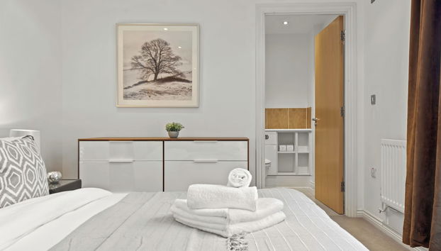 Explore the Luxury w 2 Bed Apt in Camden - Foto 3, Habitación