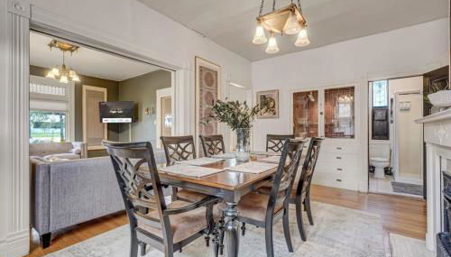 Tiger Lair Walk to CC Historic Downtown COS 4BR - Foto 4