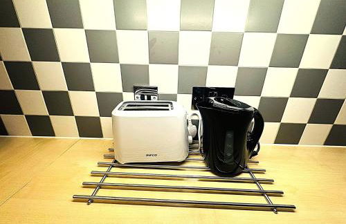 Cosy 2 Bedroom Canary Wharf House with Private Garden - Foto 5