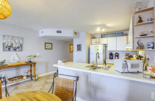 Walkable Beachfront Retreat on Cedar Key! - Foto 8