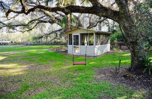 The Nature House a Secluded Canal front Cabin - Foto 17