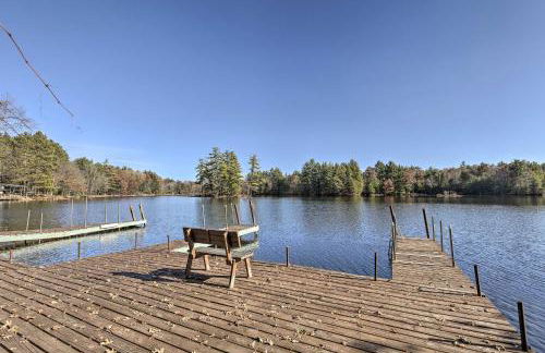 Retro Rhinelander Lake Retreat with Fire Pit! - Foto 3