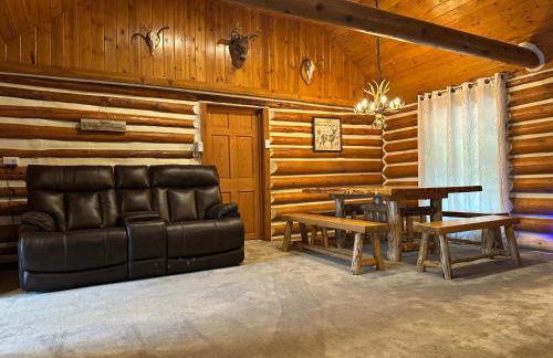 Log Cabin in the Woods - Foto 4