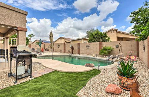 BBQ-Ready Oasis Near Golfing and Surprise Stadium! - Foto 19