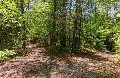 Knotty By Nature- Pet Friendly, Firepit, 150 Acres - Foto 40