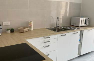 T3 Moderne, spacieux & climatisé - Parking Privé - Foto 9