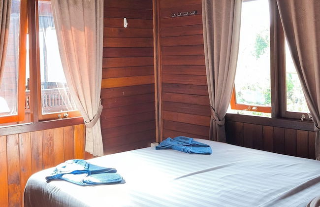 D'Royale Tapos Resort Bogor - Foto 12