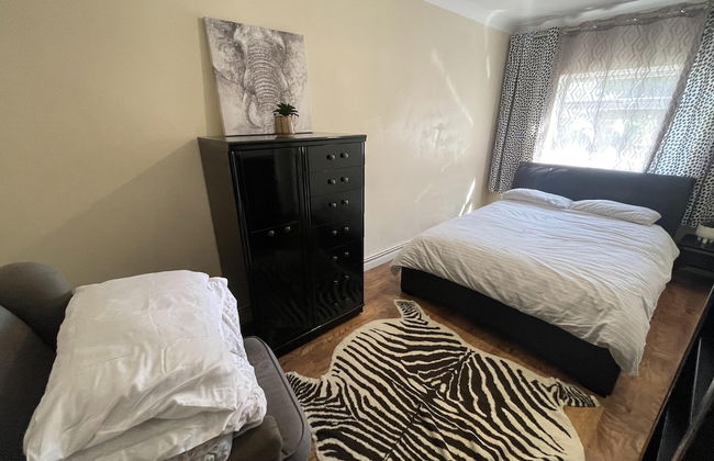 Impeccable 1-bed Apartment in London - Foto 3