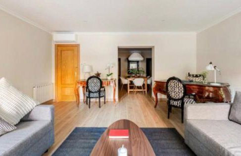 BookinMadrid - Puerta del Sol - Tirso De Molina - Foto 3