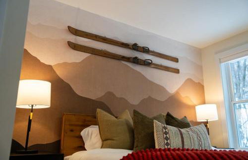 '"Luxury Mountain Getaway'" Sauna, Hot Tub, Massage Chair, Pool Table - Photo 44