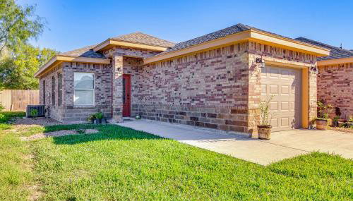 Pet-Friendly Brownsville Apartment with Yard! - Foto 3