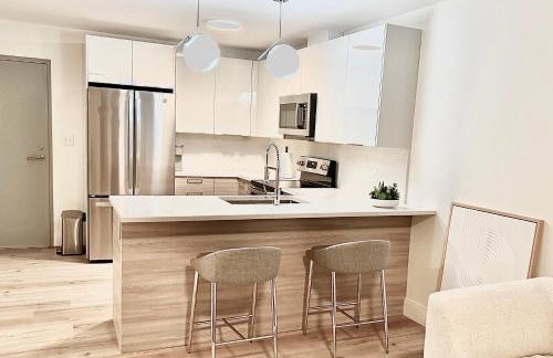 Modern 2 Bed Furnished Apartment in Quincy - Foto 8