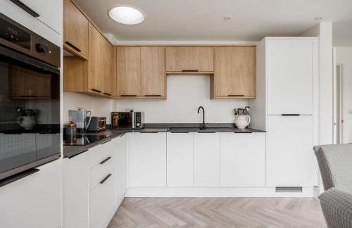 Beautiful house in Poole with parking, all ground floor level - Foto 17