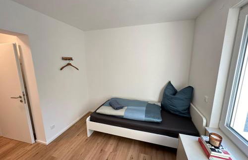 Modernes 2-Schlafzimmer Business EG Wohnung in Ehningen, IBM, Mercedes-Benz Sindelfingen, S-Bahn und A81 mit Parkplatz - Foto 17