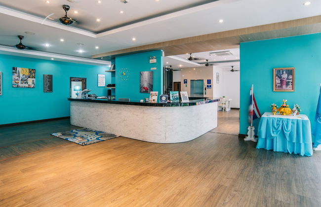 iCheck inn Central Patong - Foto 1