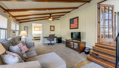 7 Mi to Neuse River! Family Home with Poolside Oasis - Foto 5