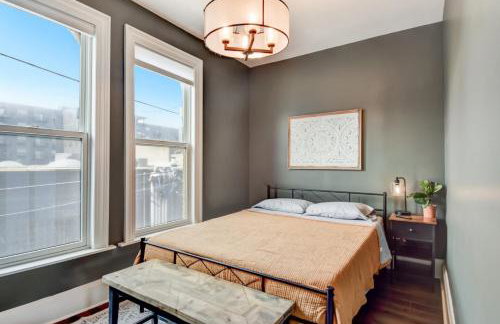 Downtown Milwaukee Area | 4BR Home | Sleeps 14 - Foto 2