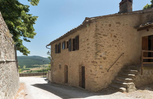 House in Tuscany Near Castello di Montozzi - Foto 1