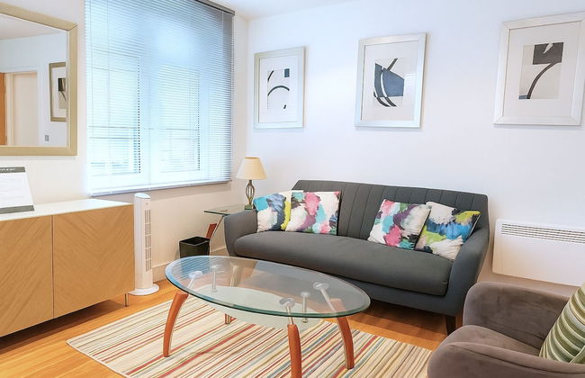 Still Life Tower Hill Executive - Foto 22