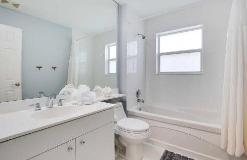 Pet-friendly Paradise with Pool about 6 Mi to Beach! - Foto 17