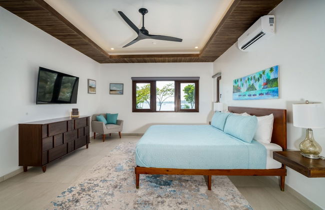 NEW Oceanfront 5 Bedroom Private Island Villa - Foto 15