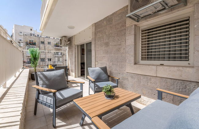 Stylish one BDR with balcony - Foto 13