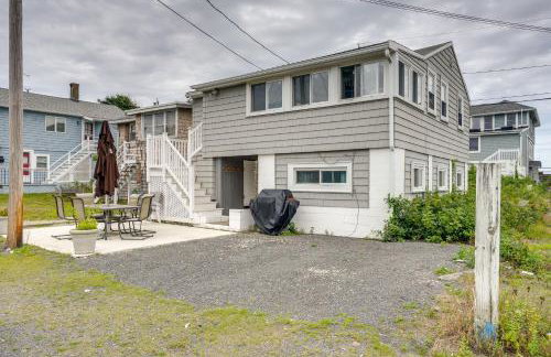 Rockport Cottage with Patio - Steps to Beach! - Foto 2
