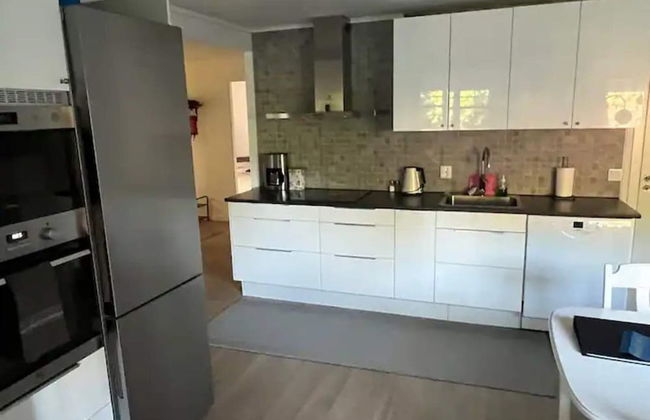 5 Star Holiday Home in Mollosund - Foto 7